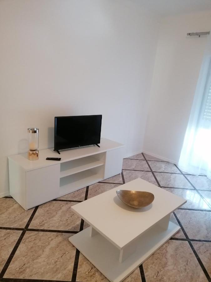 Apartamentos Nazaré Amada Bagian luar foto