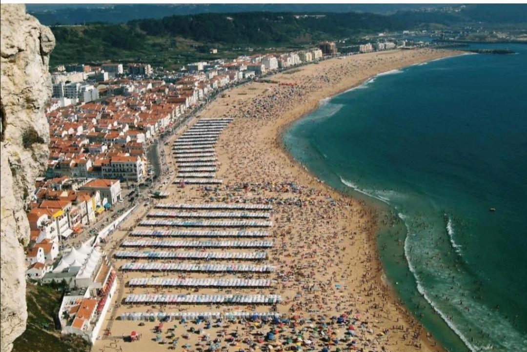 Apartamentos Nazaré Amada Bagian luar foto