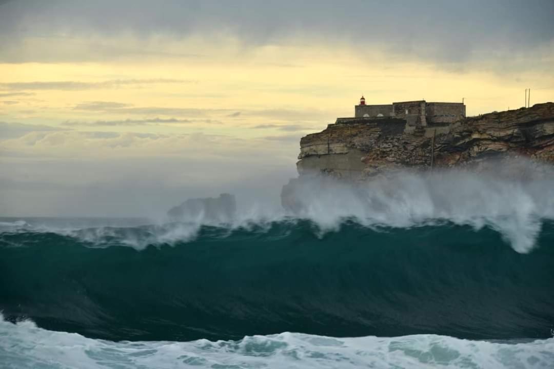 Apartamentos Nazaré Amada Bagian luar foto